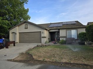 778 Foxtrotter Way, Galt, CA 95632