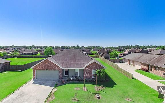 2nd image of 124 Biloxi Ct
