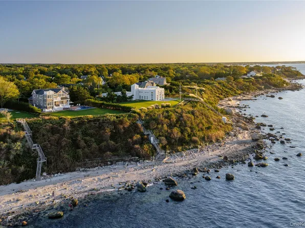 1000 Sound Drive, Greenport, NY 11944