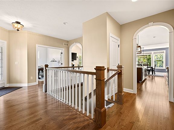 3rd image of 7139 Cassidy Ct