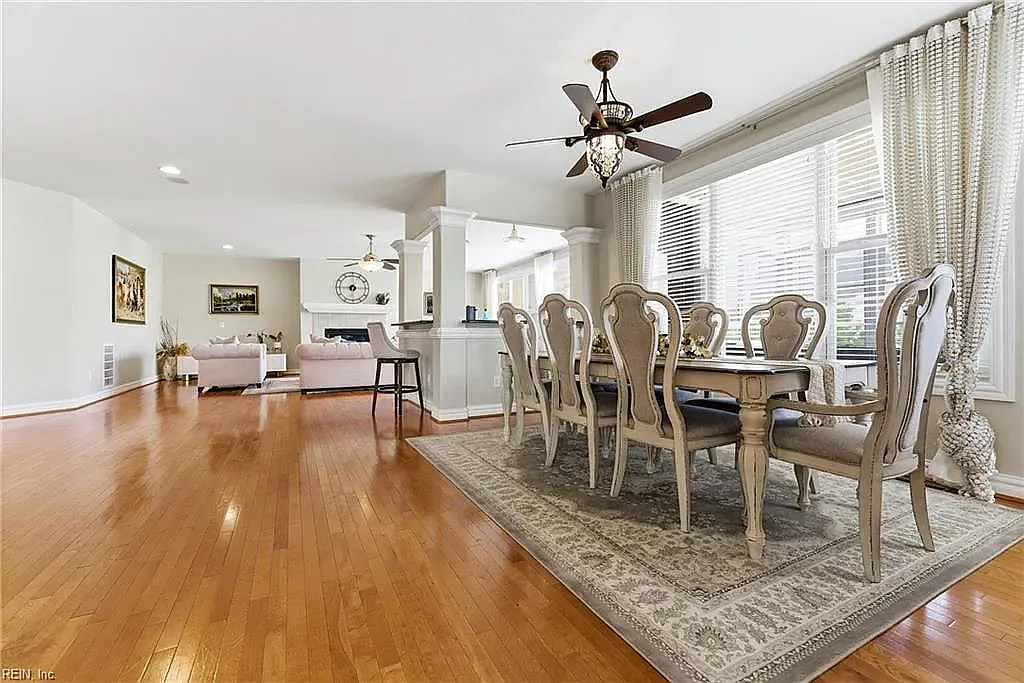 5 bed, 4500 sqft, $5,200 — Photo 4
