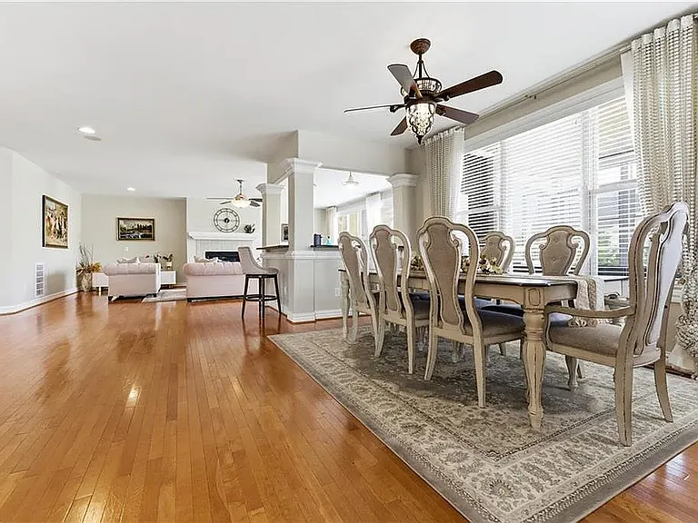 2280 Rio Rancho Dr — Photo 4