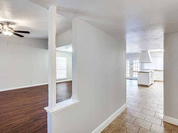 5th image of 6711 Greenfield Dr