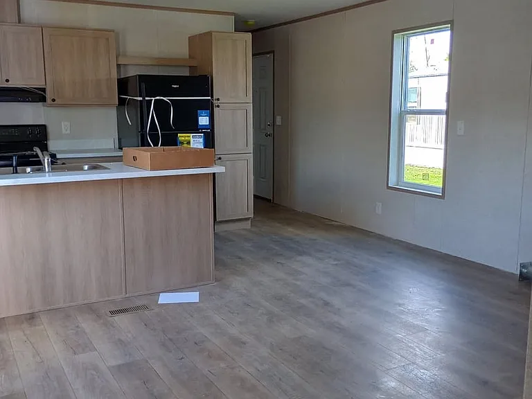 214 Bramel Dr — Photo 3