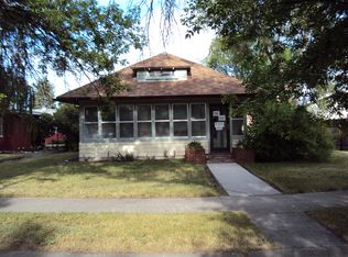 1012 Pennsylvania St, Chinook, MT 59523