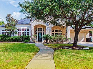 12614 Wildwood Bend Ln, Cypress, TX 77433