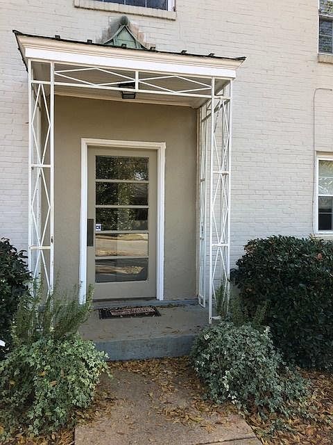 1st image of 100 Lewis Dr Unit 19D