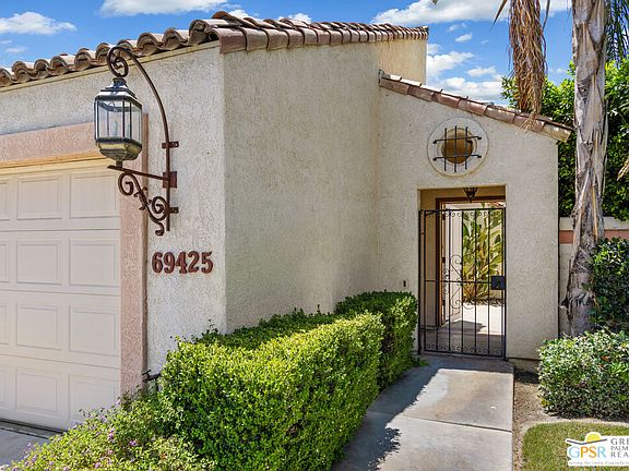3rd image of 69425 Avenida De Las Montanas