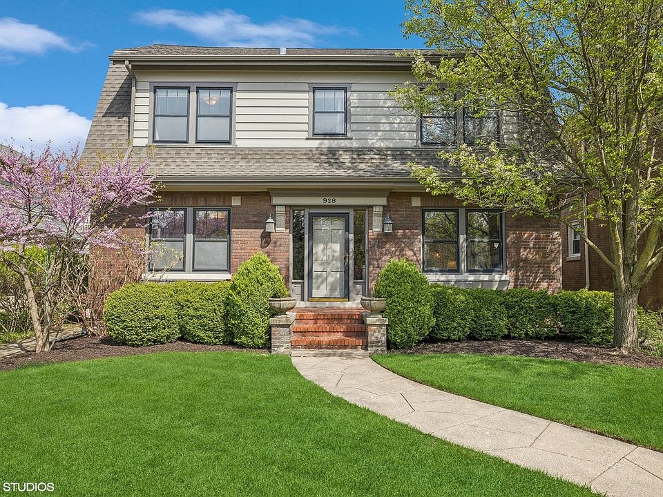 1st image of 928 Fair Oaks Ave