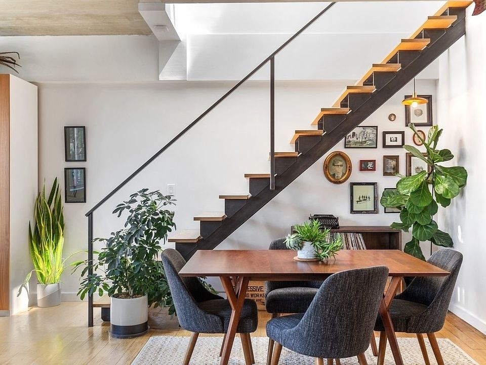1st image of 529 Court St Penthouse 3