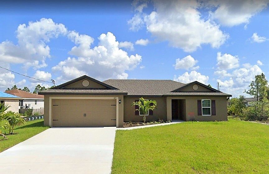 1st image of 875 Youngreen Dr