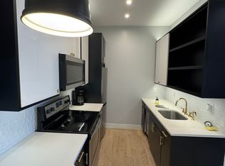 609 Communipaw Ave #3F, Jersey City, NJ 07304