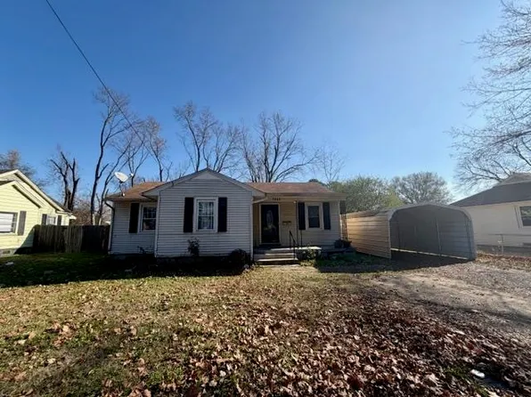 7966 Martha St, Millington, TN 38053