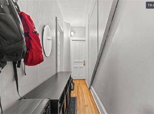 211 Saint Paul St #1, Burlington, VT 05401