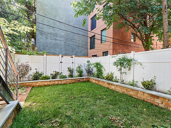 5th image of 223 Stuyvesant Ave