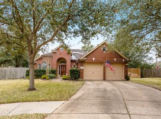 10306 Dell Ct, Missouri City, TX 77459