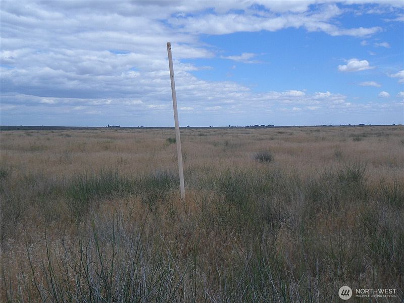 3rd image of 0 Eastlake Road