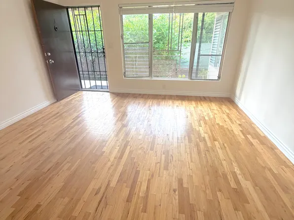 807 3rd St APT J, Santa Monica, CA 90403