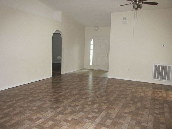 2nd image of 278 King Arthur Ct
