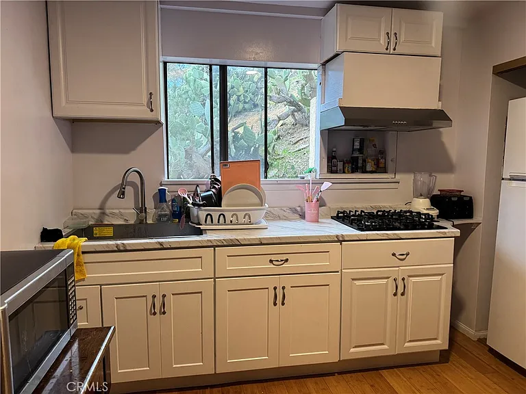 113 Tremont St — Photo 3
