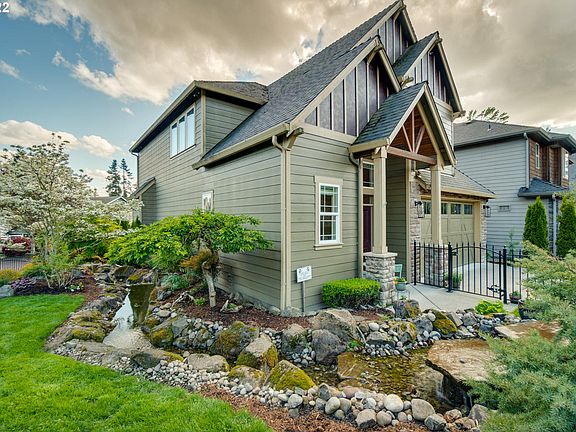 4th image of 1006 W Alder St