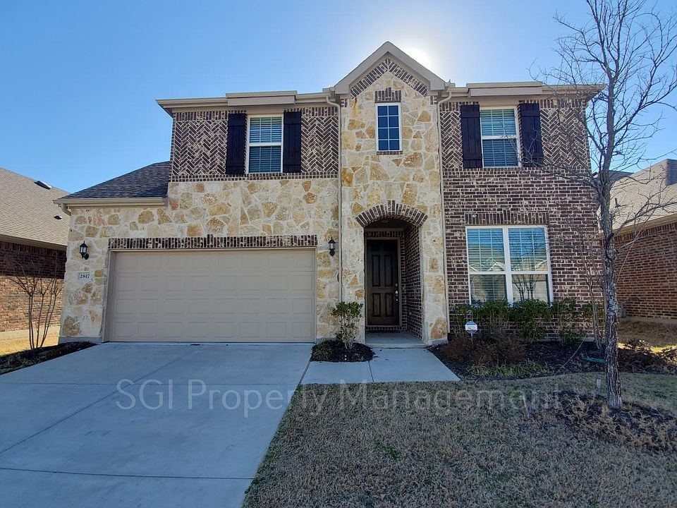 1st image of 2817 Barnsley Dr