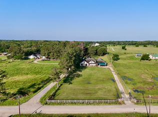 1152 McNutt Rd, Franklin, TX 77856