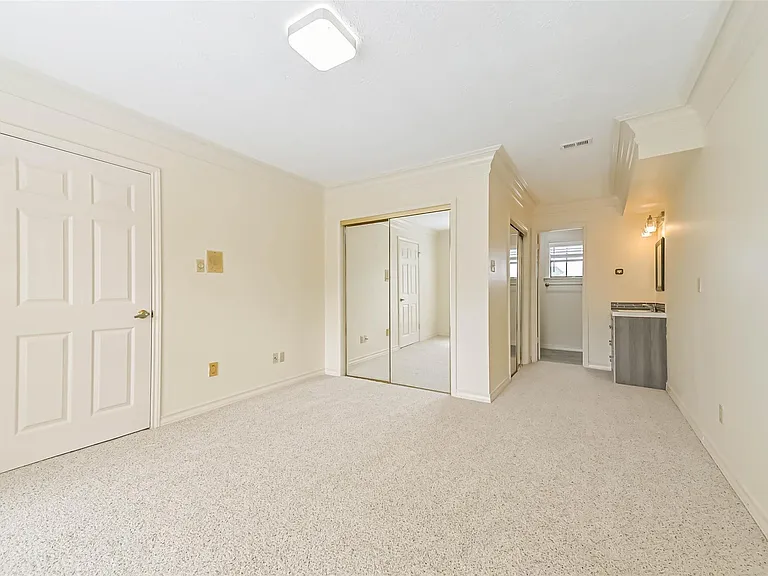 1410 Osborne Dr — Photo 21
