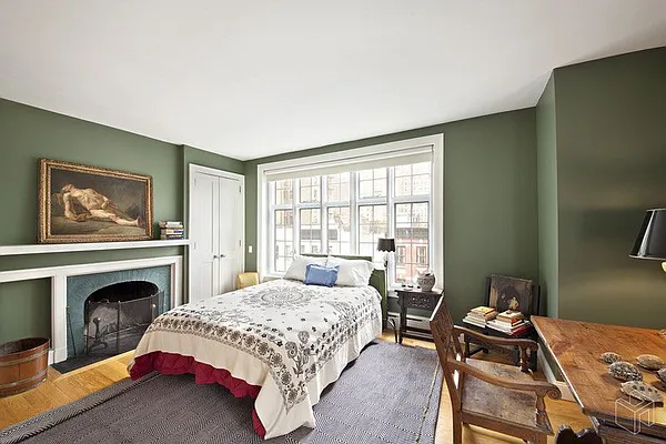 Rented by Halstead Real Estate | media 8