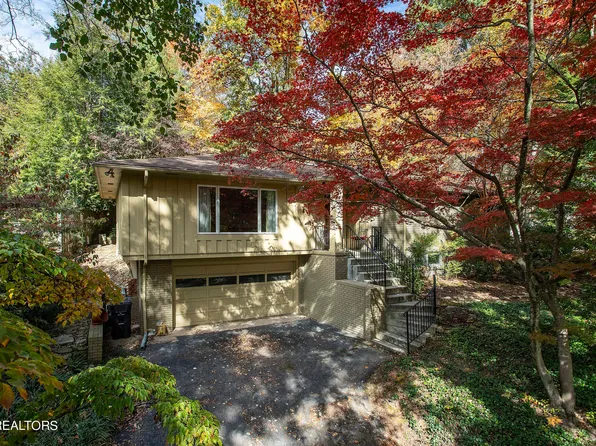 4241 Hiawatha Dr, Knoxville, TN 37919