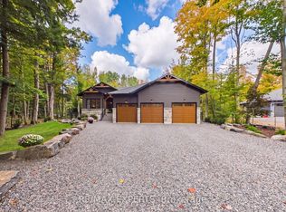1072 Xavier St, Gravenhurst, ON P0E1G0