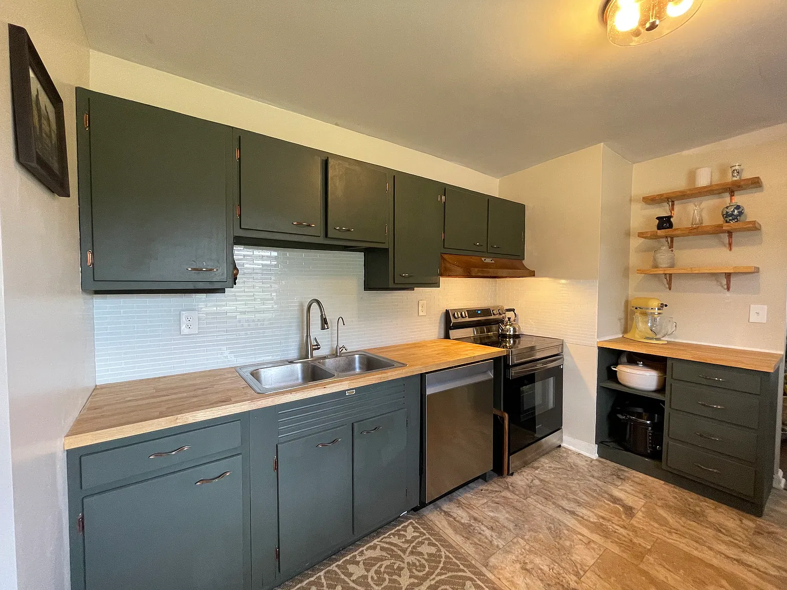 2 bed, 952 sqft, $1,840 — Photo 3