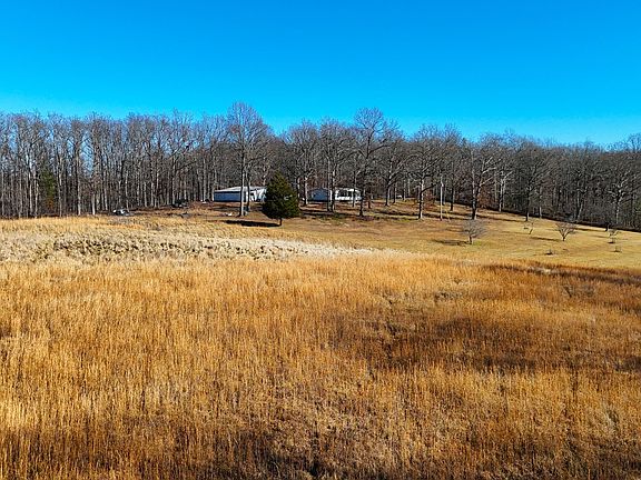 3rd image of 105 Stewart Fork Rd