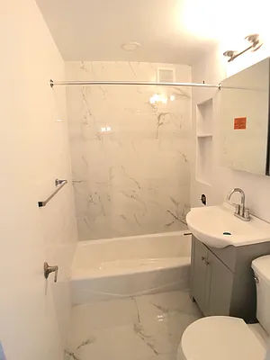 Rented by Smart NY Realty LLC | media 3