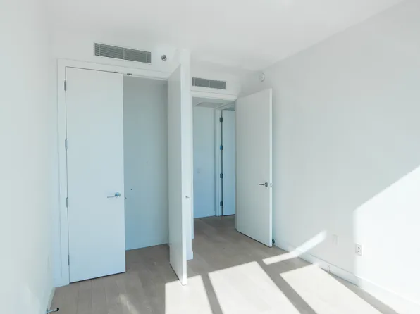 33-66 Farrington Street image 5 of 12