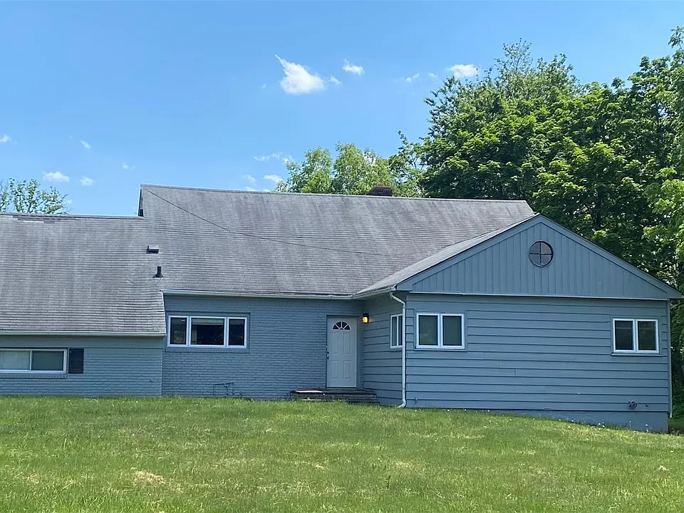 27 Martin Ct