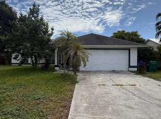 1660 Barber St, Sebastian, FL 32958