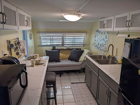 5th image of 1361 Overseas Hwy #37F