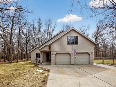 1636 E Siebert Rd, Midland, MI, 48642