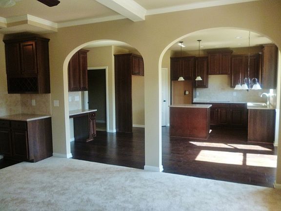 3rd image of 244 Dairwood Dr