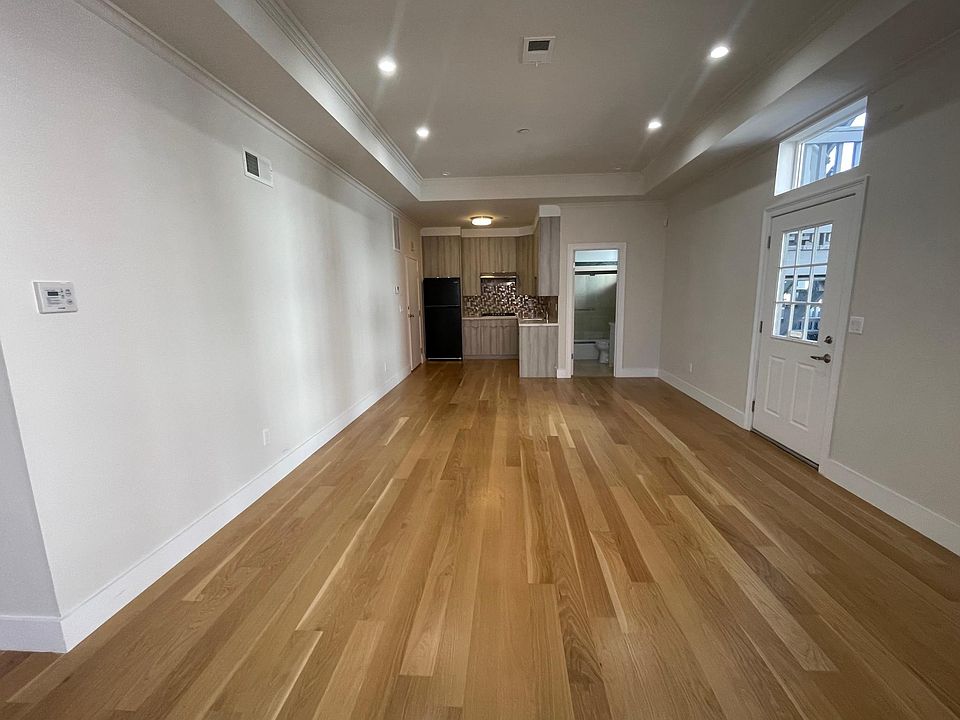 12 Niantic Ave, San Francisco, CA 94132 Zillow