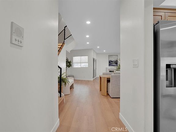 5th image of 621 E Olive Ave APT 106