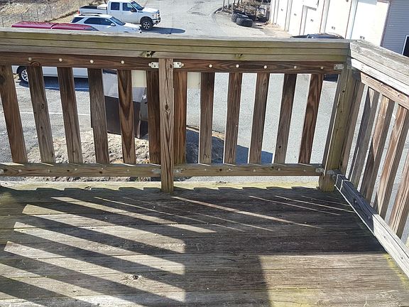 2nd image of 933 Pulaski Hwy APT 2