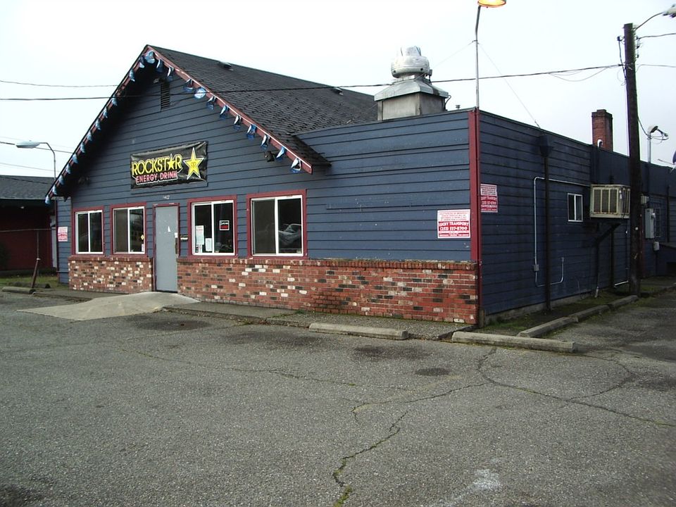 1st image of 14422 Pacific Ave S