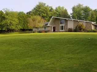 22 Studer Rd, Clinton, NJ 08809