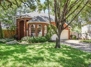 1932 Centenary Dr, Flower Mound, TX 75028