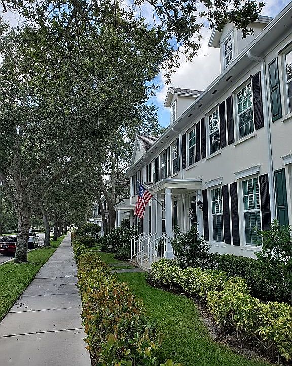 2nd image of 245 Murray Ct