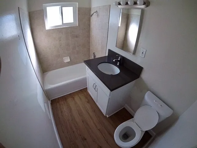 11620 Bellflower Blvd — Photo 10