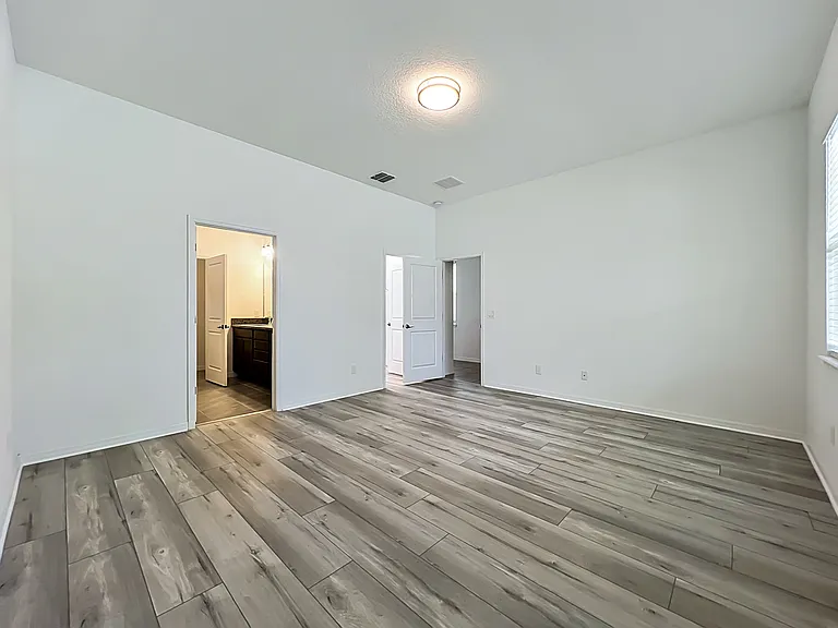 16007 Micelli Dr — Photo 41