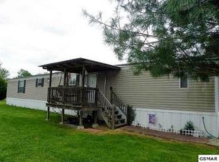 368 Edgewater Dr, Sevierville, TN 37862